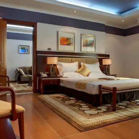 Cyan Hotel Addis Ababa Bagian luar foto