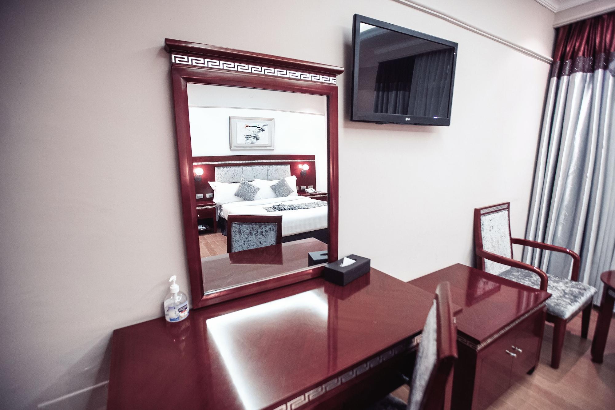 Cyan Hotel Addis Ababa Bagian luar foto