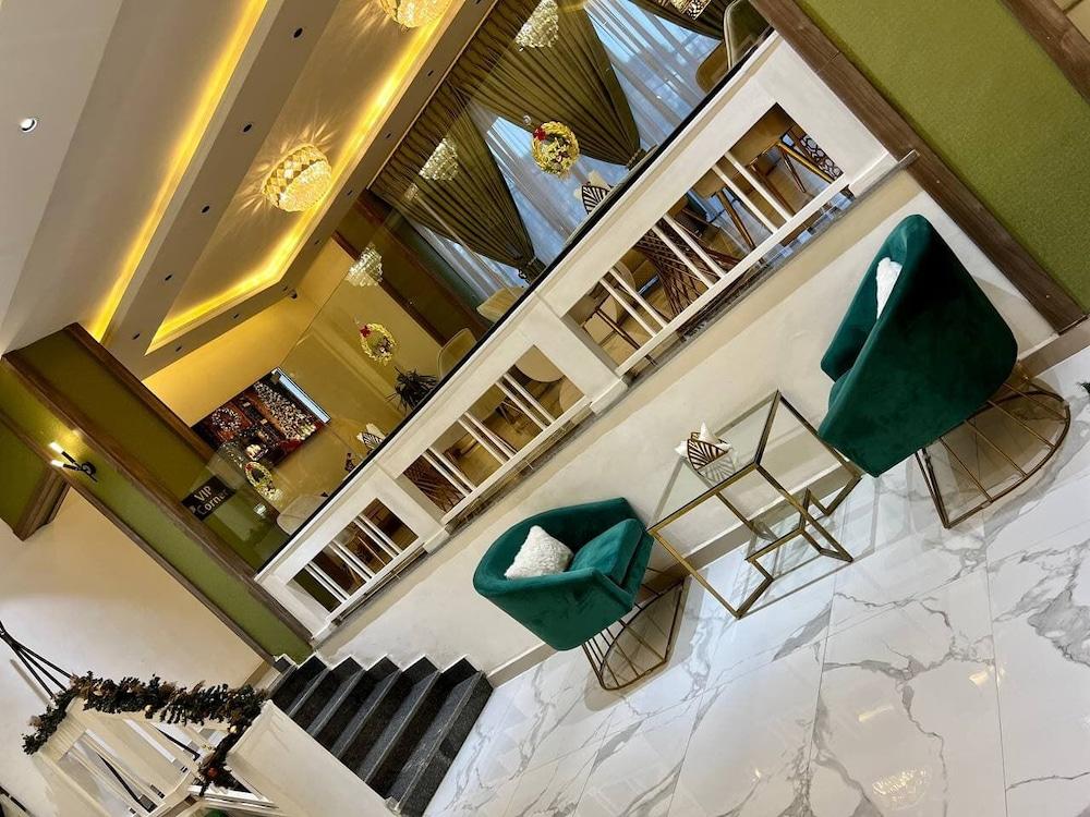 Cyan Hotel Addis Ababa Bagian luar foto