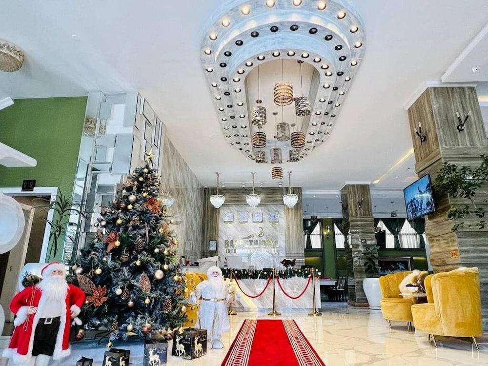 Cyan Hotel Addis Ababa Bagian luar foto