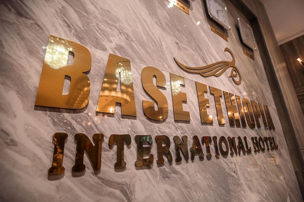 Cyan Hotel Addis Ababa Bagian luar foto