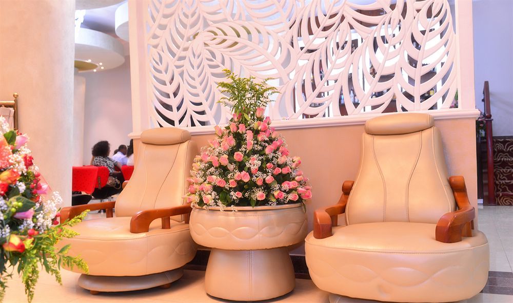 Cyan Hotel Addis Ababa Bagian luar foto