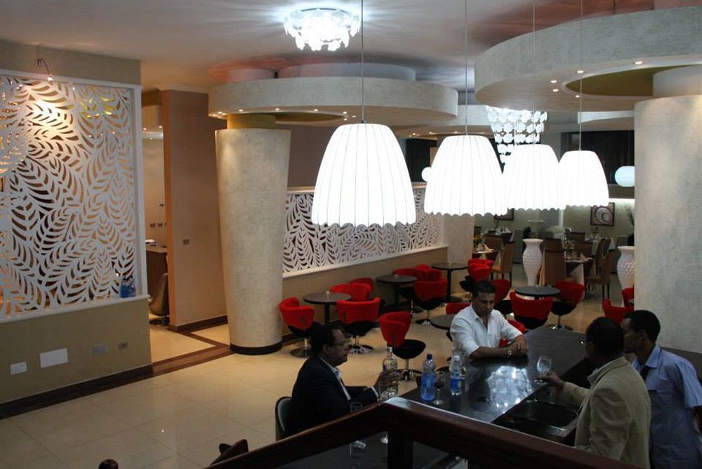 Cyan Hotel Addis Ababa Bagian luar foto