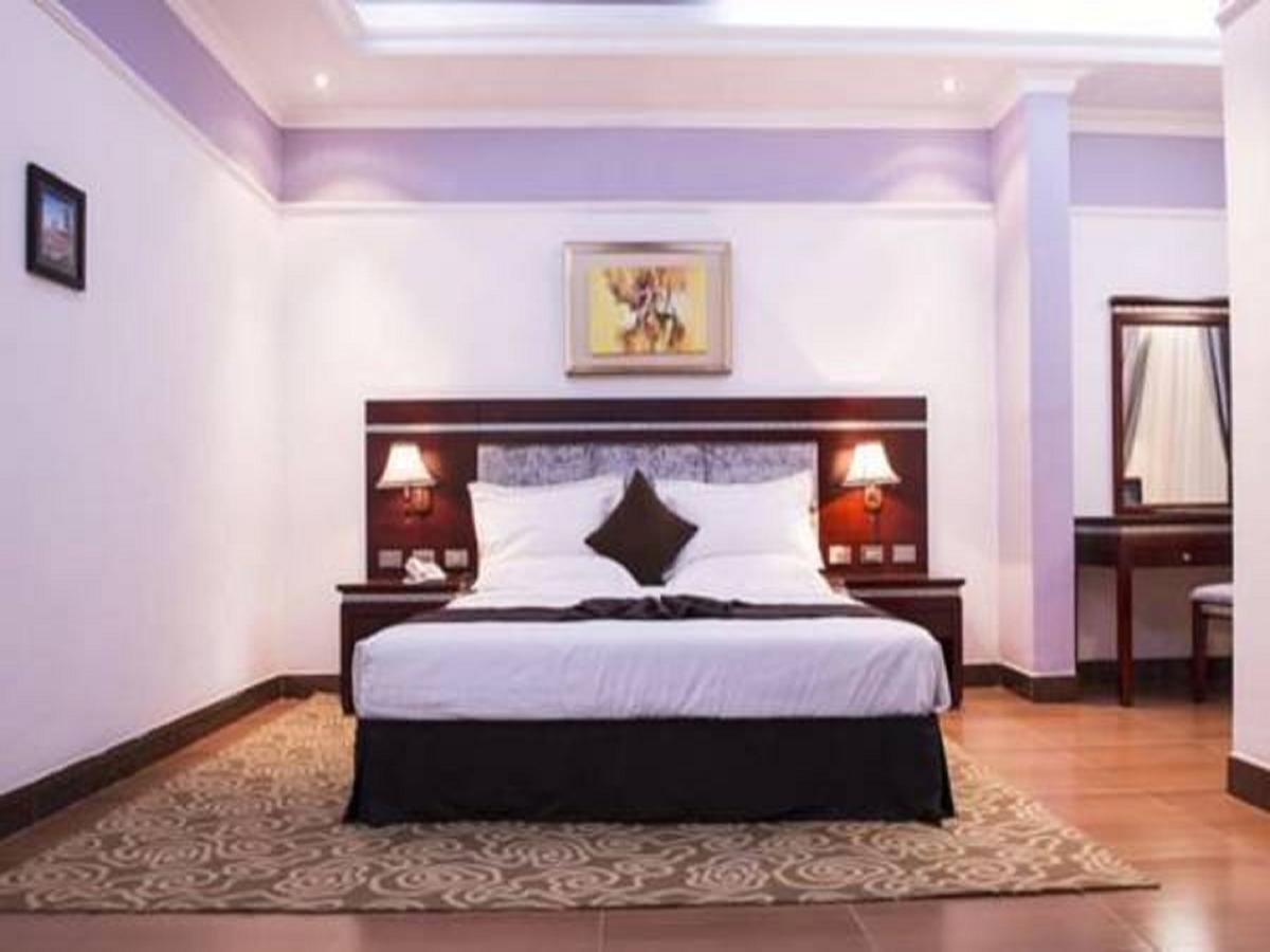 Cyan Hotel Addis Ababa Bagian luar foto