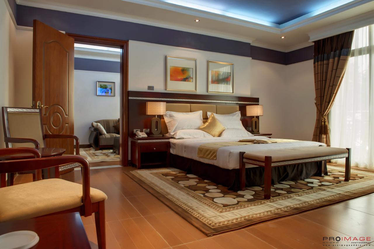 Cyan Hotel Addis Ababa Bagian luar foto