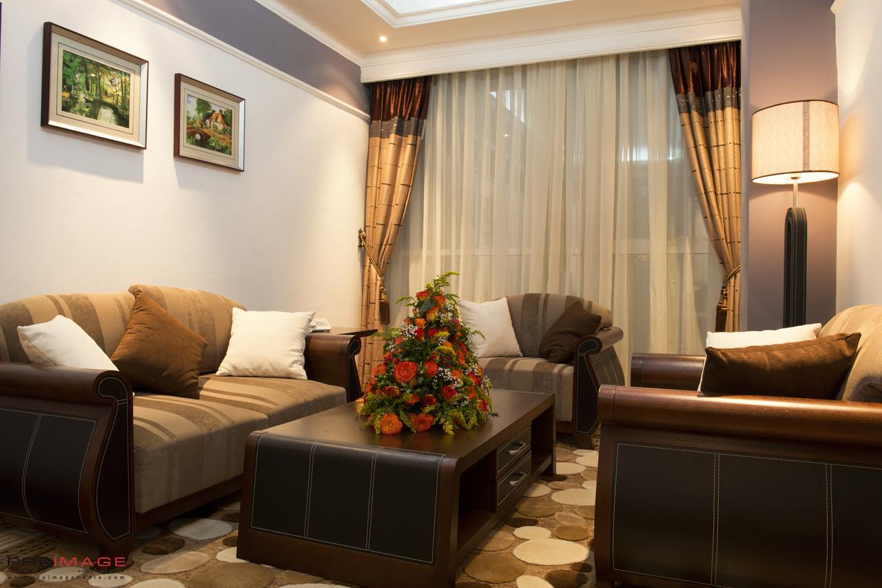 Cyan Hotel Addis Ababa Bagian luar foto